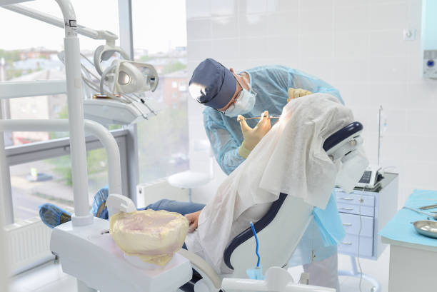 Best Emergency Tooth Extraction in Norton Shores, MI